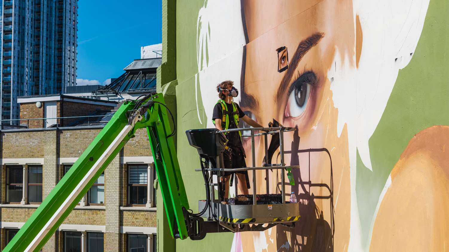 Our fantastic team have hand-painted this wonderful portrait on our Tabernacle Street Wall to celebrate the new Prada Paradoxe fragrance.